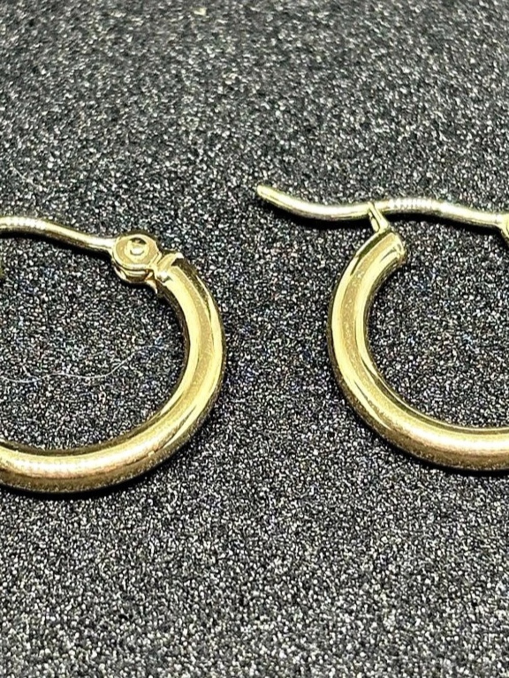 10K Yellow Gold 15mm 2mm Tubing Hoop Earrings NEW